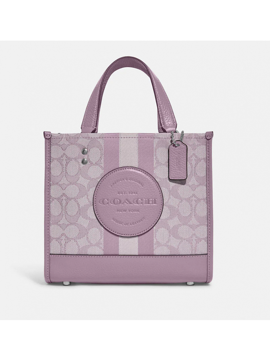 Сумка Coach Dempsey Tote 22 In Signature Jacquard With Stripe And Coach Patch - Sv/Soft Lilac Coach